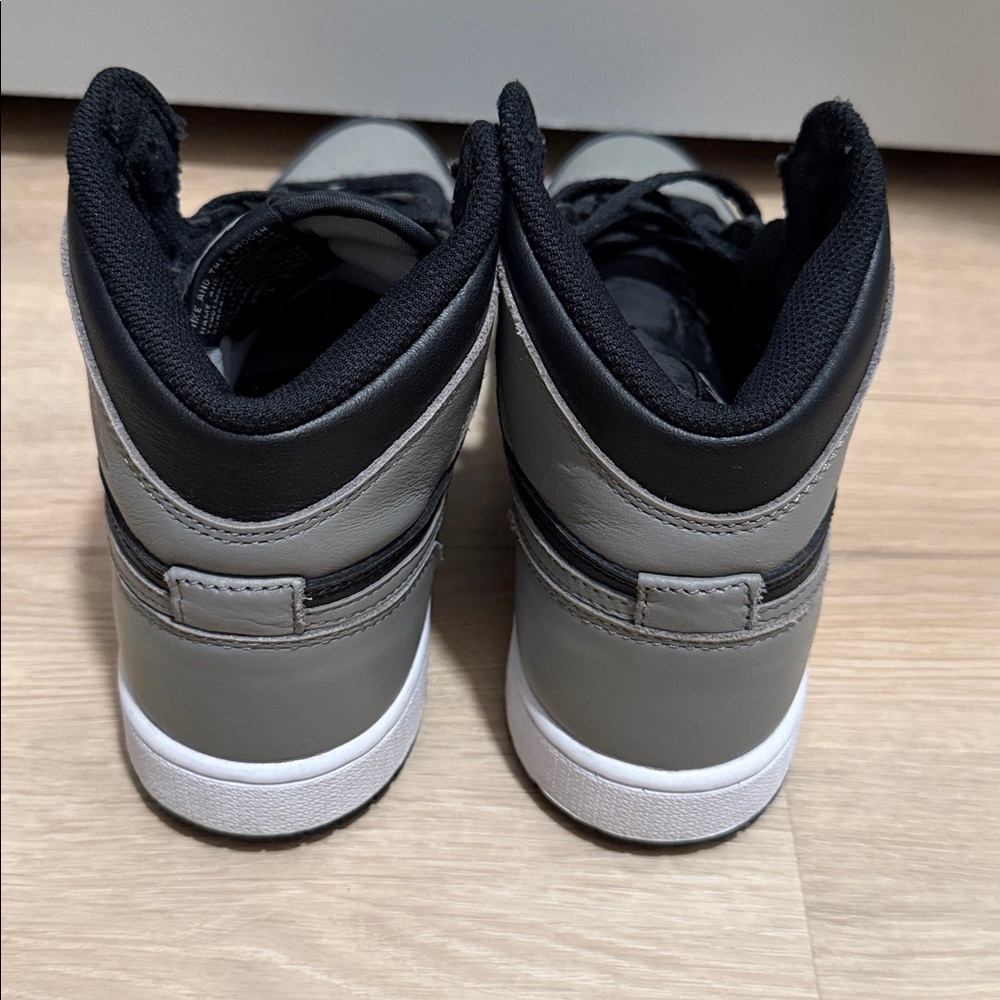 Shadow 1’s - Picture 2 of 4